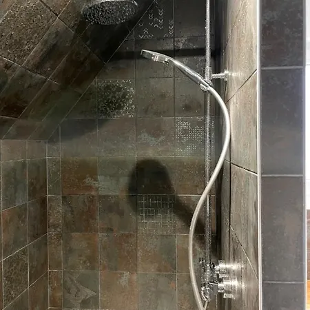 Au Gre De La Loire Piscine Et