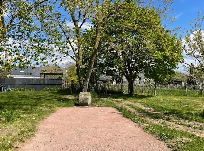 Alloggio in famiglia Au Gré De La Loire Piscine Et *