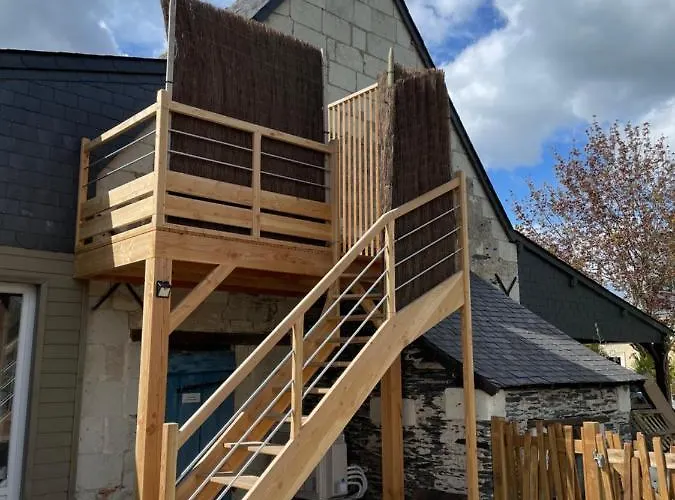 Alloggio in famiglia Au Gré De La Loire Piscine Et *